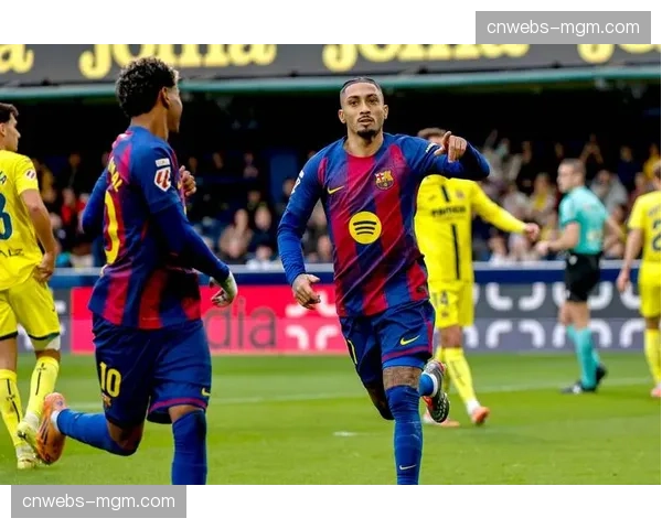 西甲速报：塞维利亚2-1逆转比利亚雷亚尔，保级路上关键三分